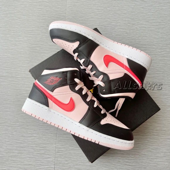 Air Jordan 1 Mid Pink Punch GS - Picture 7 of 9